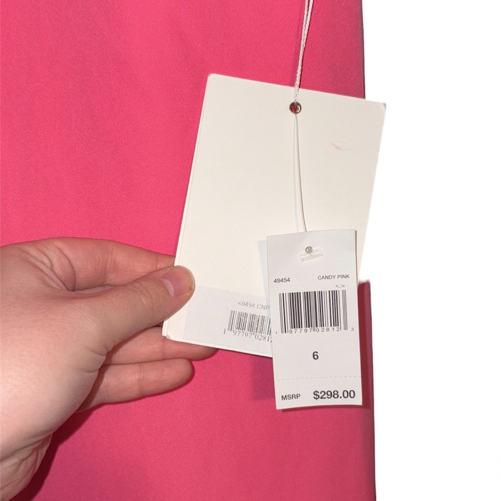 Elegant Pink Bow-Shoulder V-Neck Evening Gown - Picture 8 of 9